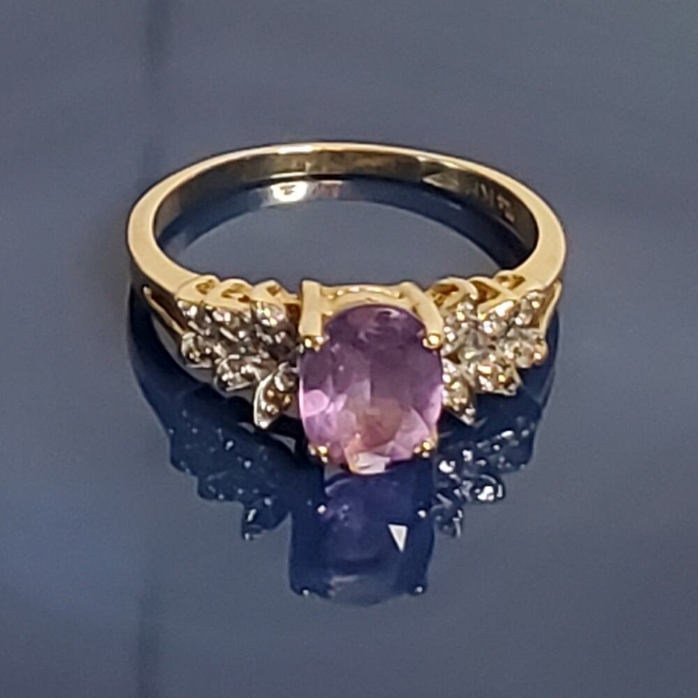 Vintage 14K Fine Yellow Gold Oval Amethyst Diamond Cocktail Ring - Picture 11 of 12